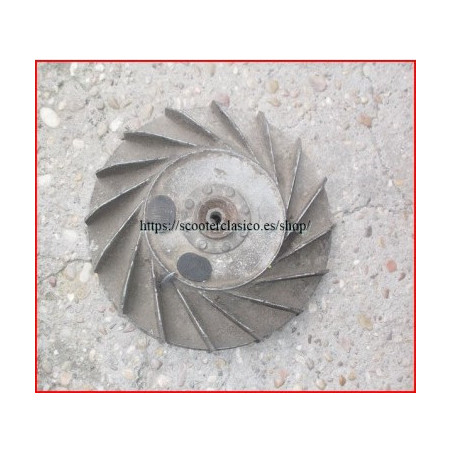 Plato magnetico Vespa