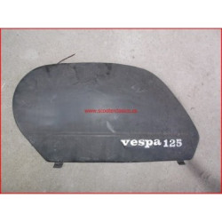 Puerta del lado izquierdo de la Vespa PK xl