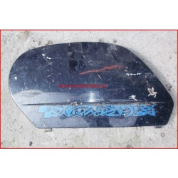Puerta del lado izquierdo de la Vespa PK XL