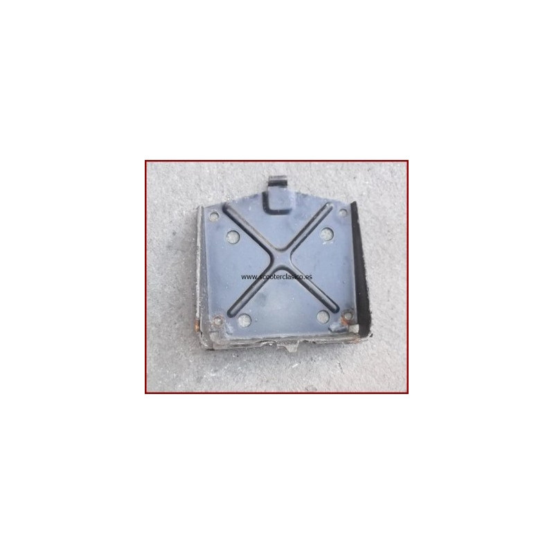 Soporte de bateria Vespa PX usado