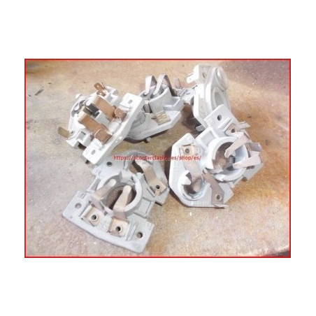 Portalamparas del faro de la Vespa PK