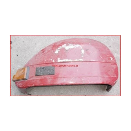 Cofano derecho de la Vespa T5, de segunda mano,