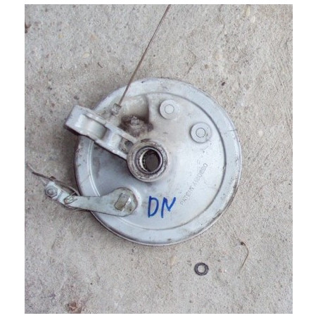 PORTAZAPATAS DELANTERO VESPA 200 DN usado