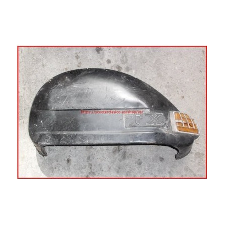 Cofano del lado izquierdo de Vespa TX 200