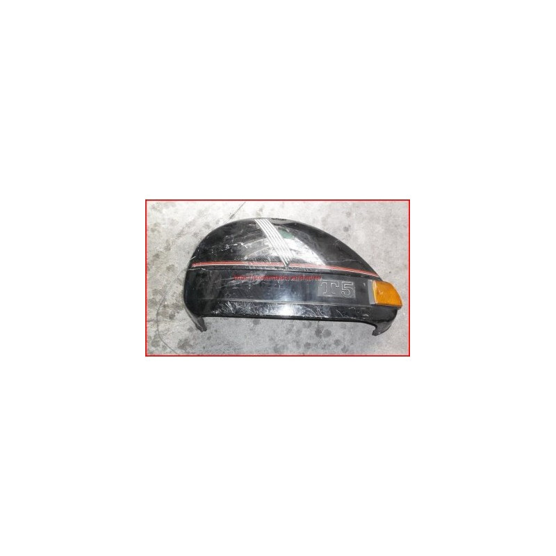 Cofano del lado izquierdo de Vespa T5