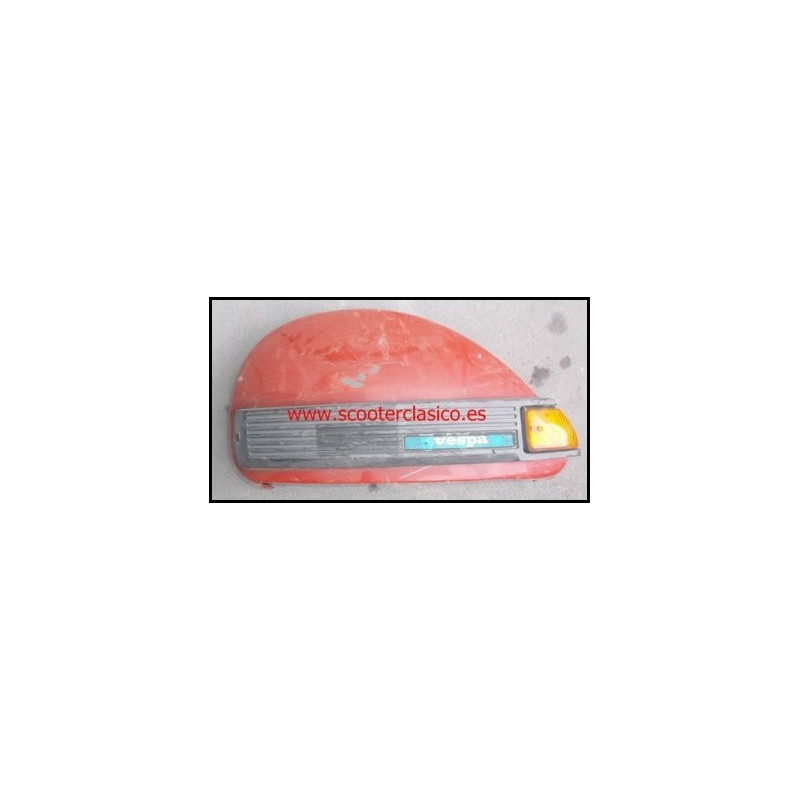 Cofano izquierdo de Vespa 200