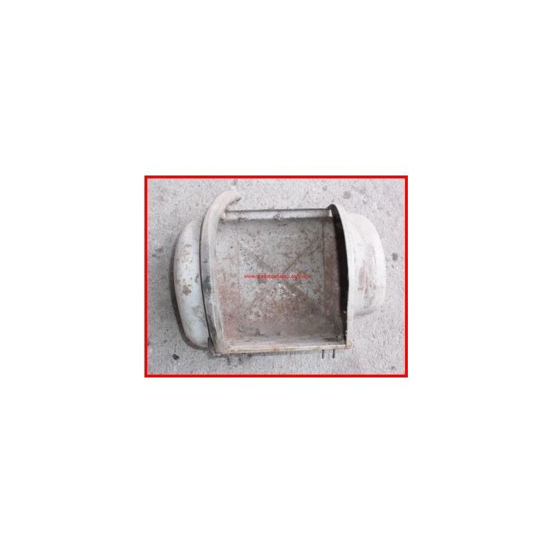 Caja herramientas de la Lambretta LI 2ª serie
