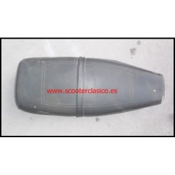 Asiento de Vespa 200 usado