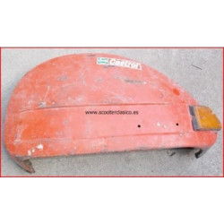 Cofano izquierdo de segunda mano de Vespa 200 DN