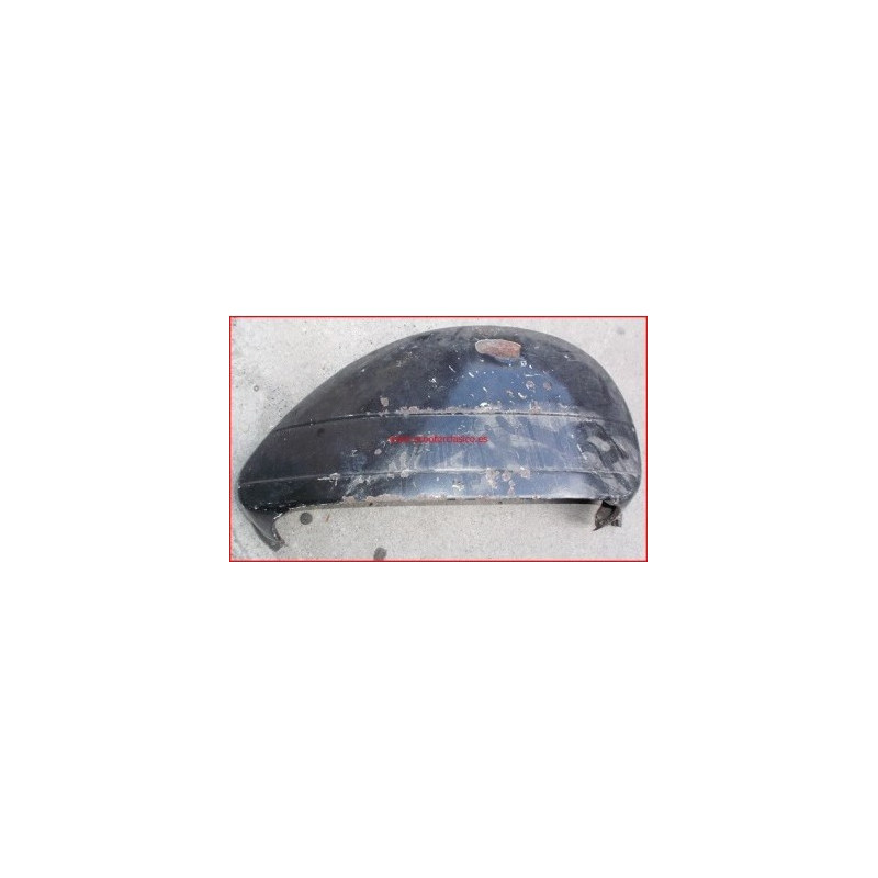 Cofano derecho de segunda mano de la Vespa 125 y 150 CL y de la 200 DS