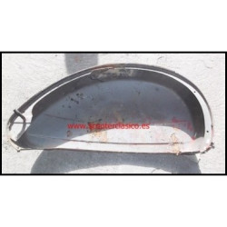 Cofano izquierdo Vespa CL y DS usado