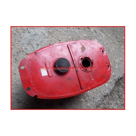 Deposito de gasolina de Vespa 200