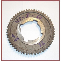 PIÑON DE 1ª DE VESPA 125 S