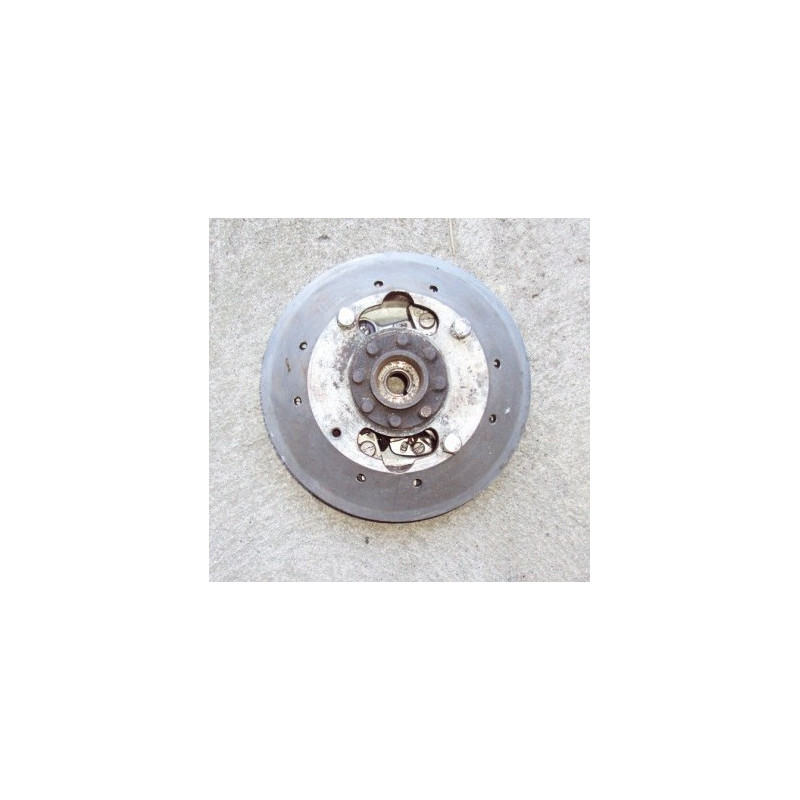 PLATO MAGNETICO VESPA 150 FR