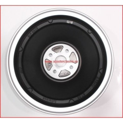 LLanta para Vespa 50, tubeless de color negro,