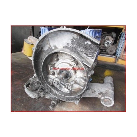 Carter y semicarter de Vespa 125