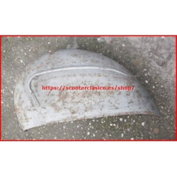 Cofano izquierdo de Vespa