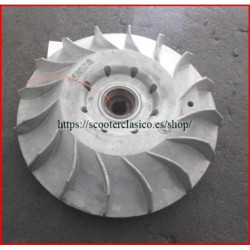 Plato magnetico vespa
