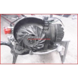 Motor de la Vespa 160, con el codigo de motor 09M