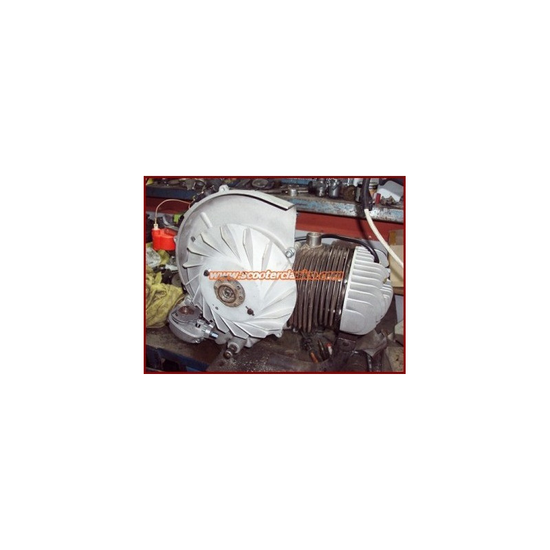 Motor restaurado Vespa 125