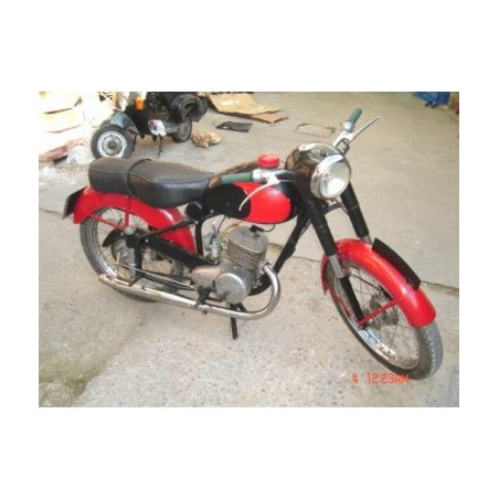 Derbi 125 Cabeza de Hormiga