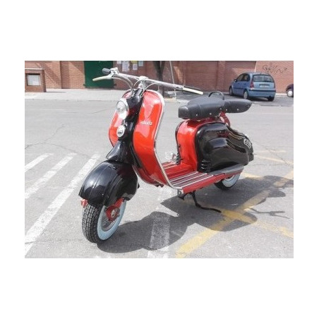 L109 Lambretta LD restaurada autorizada sidecar