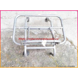 Portabultos delantero Vespa de segunda mano