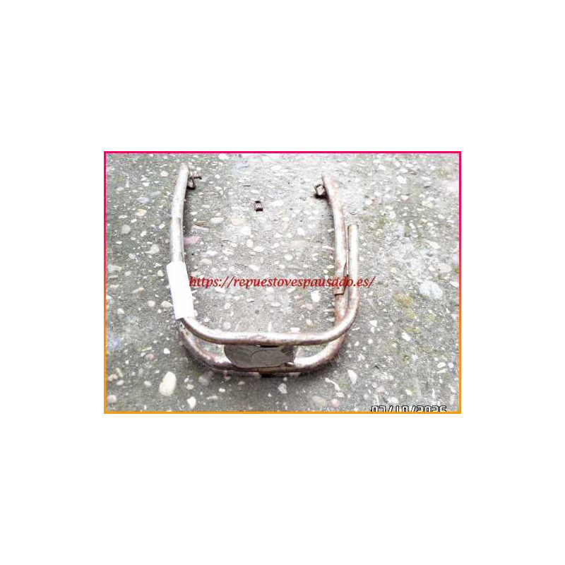 Defensa delantera Vespa 150/160 de segunda mano