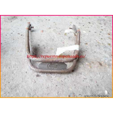 Defensa delantera Vespa 150/160 de segunda mano